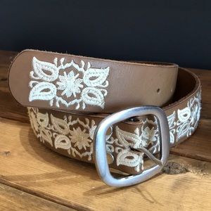 Lucky Brand Embroidered Belt